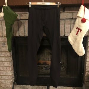 Lululemon Black Men’s 3/4 Compression tights